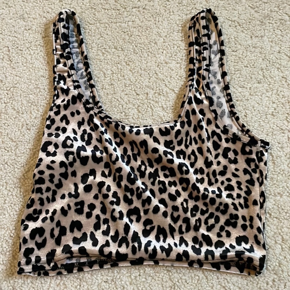 Cheeta print tank top